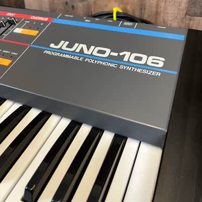 Roland Juno-106 61-Key Programmable Polyphonic Synthesizer 1984 - 1985 - Black