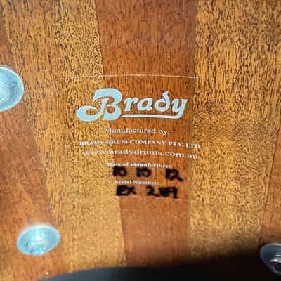 Brady Block stave 2012 - Lemon gum scented image 3
