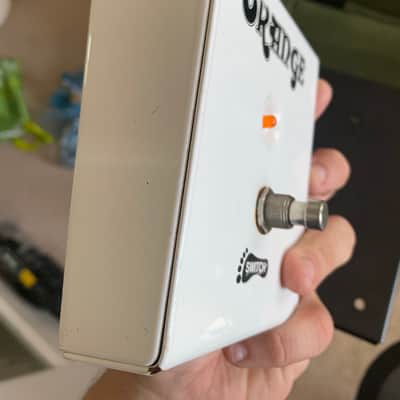 Immagine Orange MC-FS1 Single Button Footswitch - White - 4