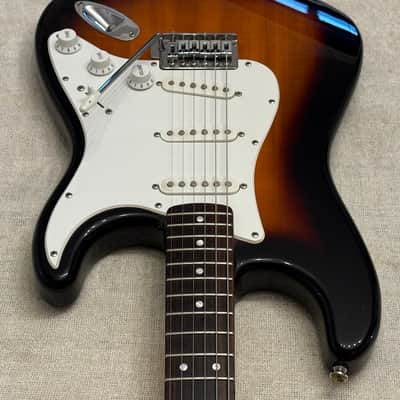 2007 Squier Stratocaster Bullet Strat Brown Sunburst Tremolo Rosewood Fretboard image 4