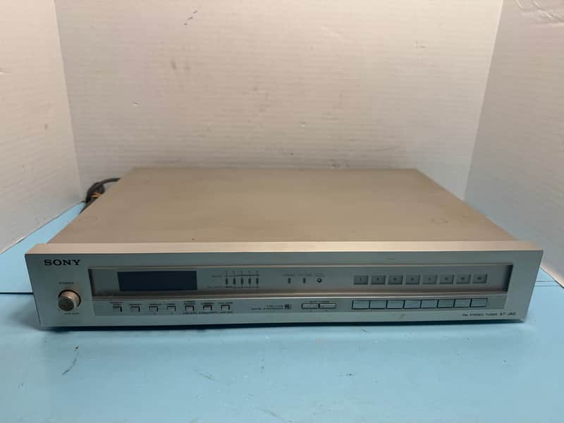 Sony ST-J60 FM/AM Stereo Tuner TESTED Metal Front Digital