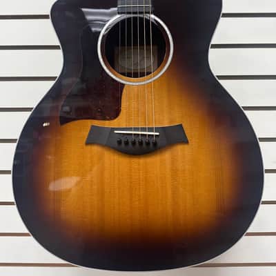 Taylor 214ce-SB DLX Left-Handed Sunburst with hardcase image 2