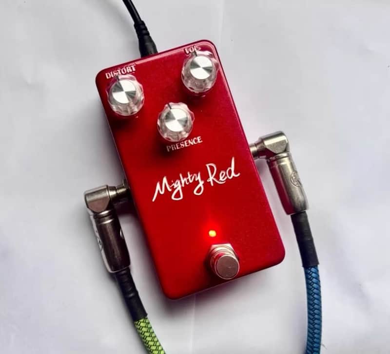 Mandt Red Distortion Effect Pedal By handmade,powered 9-18V,price include the import duty for US buyer image 1