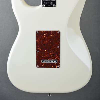 American Professional II Stratocaster HSS - Olympic White w/Maple image 5