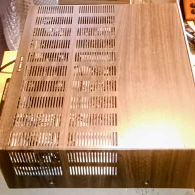 Marantz Model 2220B 20-Watt Stereo Solid-State Receiver 1974 - 1976 - Silver with Wood Case image 5