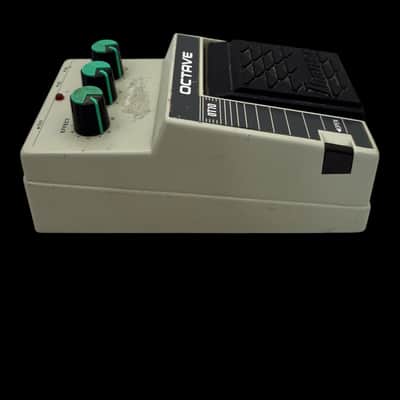 Ibanez OT10 Octave Pedal 1980s - Cream X7875 image 4