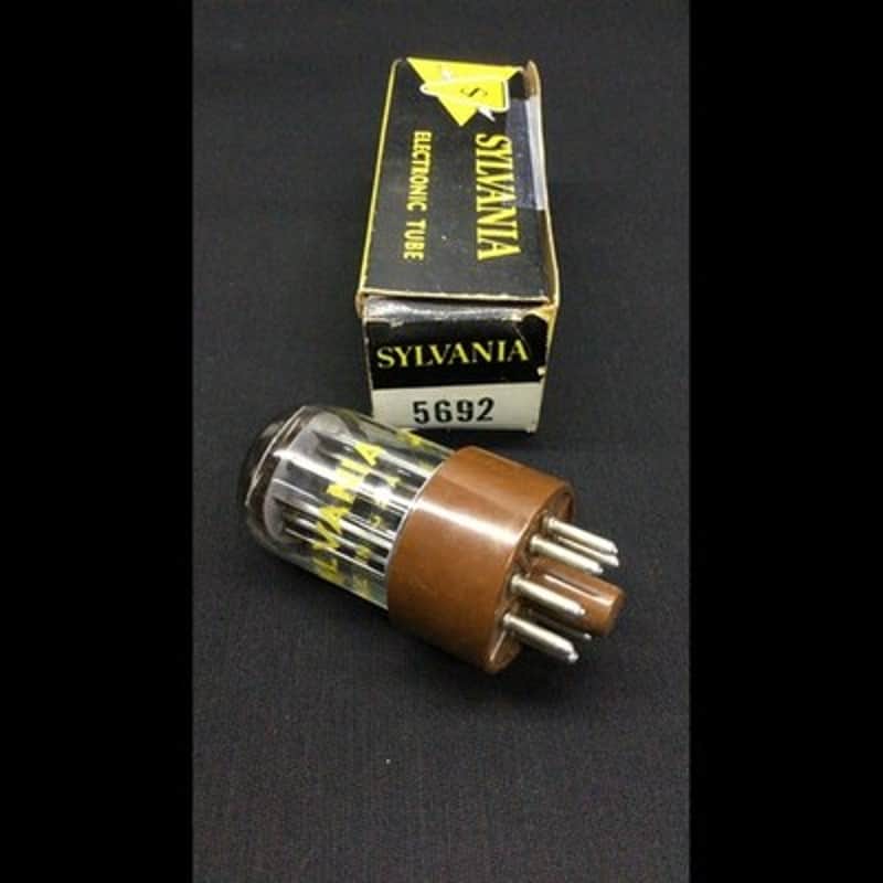 NOS NIB SYLVANIA 5692 (Hi Fi 6SN7GT) Black Plate [][] Getter Vacuum Tube K.9704 image 1