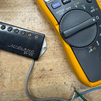 Vintage MIJ Midland Single Coil Pickups 93-231 1970s Black Ceramic Low Output 5K Vintage image 5