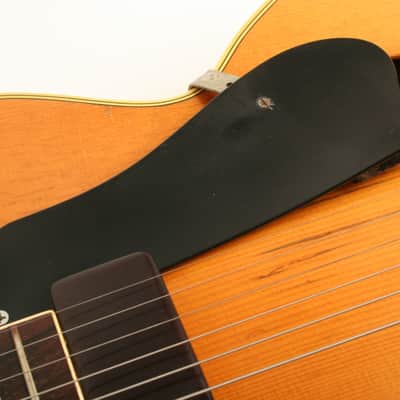 1949 Vega Duo Tron Natural Pre-Owned image 16