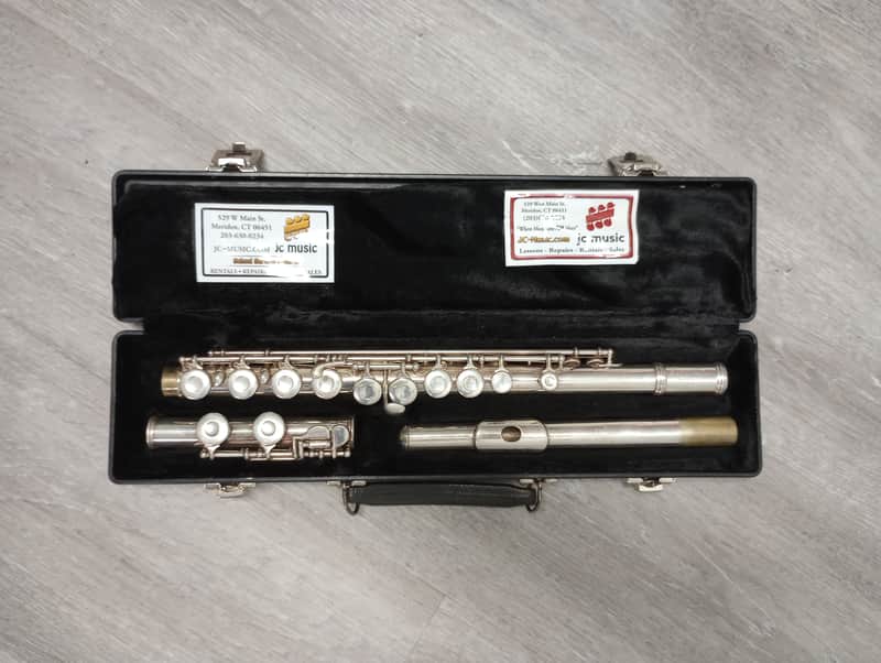 Gemeinhardt 2SP Straght-Headjoint Flute with Offset G - Silver-Plated image 1