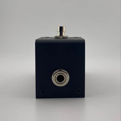 Profile-matching AUX switch for Boss ES-5 and MS-3 - by PdLS 3d image 4