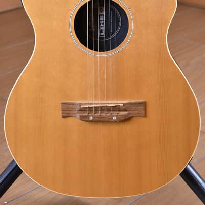 Line 6 Variax Acoustic 300 Series image 5