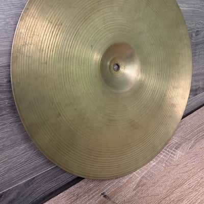 Vintage Zildjian Avedis Crash Cymbal 16” 1960s Cymbal #2667 image 9