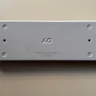 Teenage Engineering OP-1 Portable Synthesizer Workstation 2011 - Present - White image 3