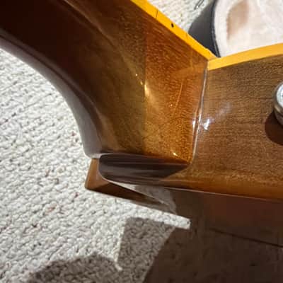 Gibson Les Paul Deluxe 1984 - Goldtop image 23