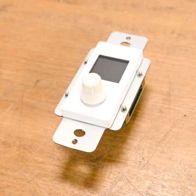 Allen & Heath IP1 dLive Programmable Wall Plate Controller - WHITE CG01ZSE image 3