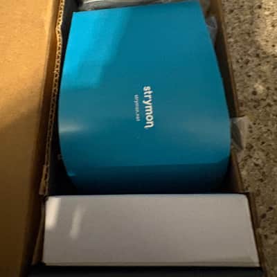 Strymon Blue Sky Reverberator V2 2022 - Present - Blue image 2
