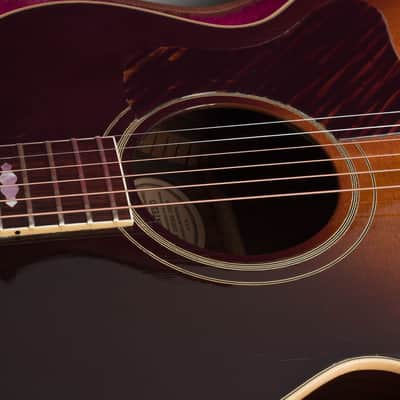 Gibson J-185 VS Custom Flat Top Acoustic Guitar (1991), ser. #90801016, original brown tolex hard shell case. image 16