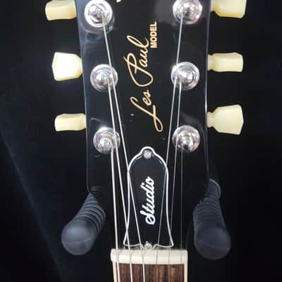Gibson Les Paul Studio 2024 - Blueberry Burst image 7