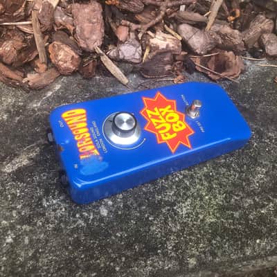 Colorsound One knob fuzz box (sola sound) image 2