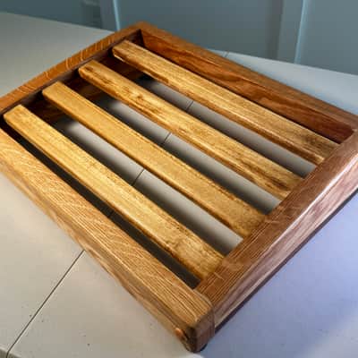 Handcrafted 16"x12" Oak Pedal Board image 8