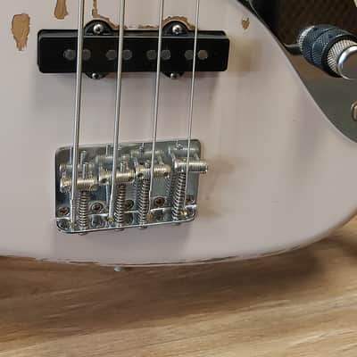 Fender Flea Artist Series Signature Jazz Bass 2021 Shell Pink image 4
