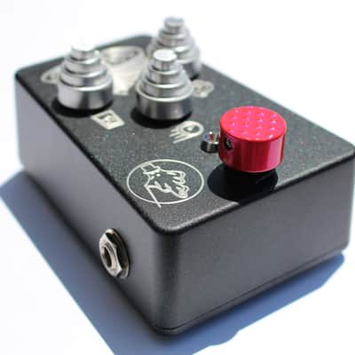 Ghost Electronic Footswitch Covers 2 Electric Pink Pedal Topper Aluminum Guitar Knob 2022 image 2