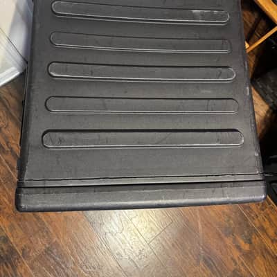 QSC Powerlight 2 PL 236 (set of 2) w/SKB Case 8U image 17