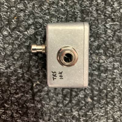 Saturnworks Switchable TRS Micro Min / Max Latching Expression Switch Pedal - Handcrafted in California 2025 - Gray image 2