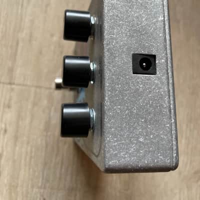 Electro-Harmonix Micro Q-Tron Envelope Filter 2006 - Present - Silver / Black / Blue image 2