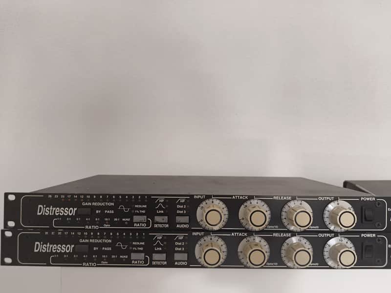 Empirical Labs Distressor SSL EL8 SN 5763 ca. 1998 - Black image 1