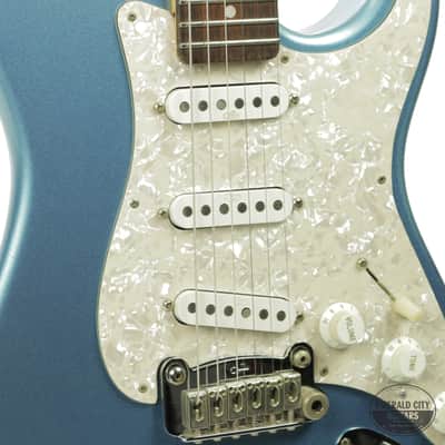 1998 G&L Legacy image 8