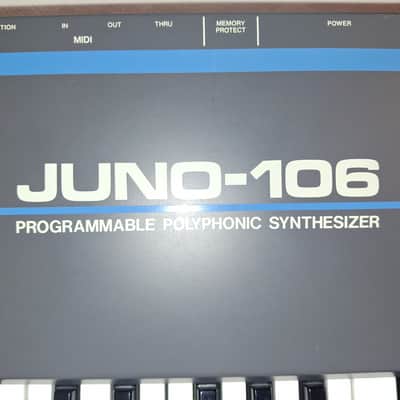Roland Juno-106 61-Key Synth 1984 UNICORN -> SERVICED + Calzone flight case