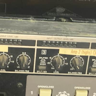 Behringer Ultralink Pro MX882 8-Channel Mixer / Splitter | Reverb