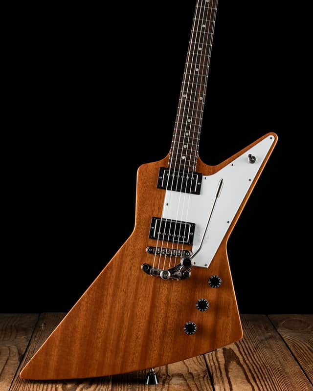 Gibson Explorer - Antique Natural image 1