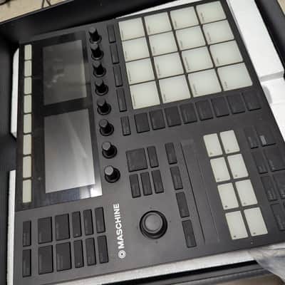 MASCHINE MK3 [Native Instruments] image 5