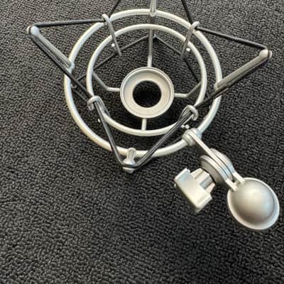RODE NT1000 Cardioid Condenser Microphone - Nickel image 5