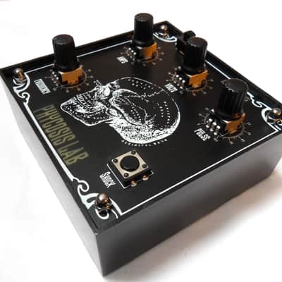 RC Circuit Bent 'Phycosis Lab' Dark Atmospheres Sound Generator Echo Synthesiser image 3