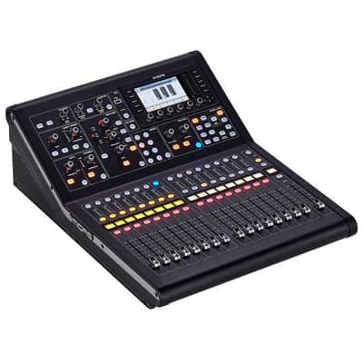 Midas M32R LIVE Digital Mixing Console image 3