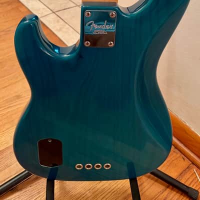 Fender American Deluxe Precision Bass - Transparent Teal Blue image 4