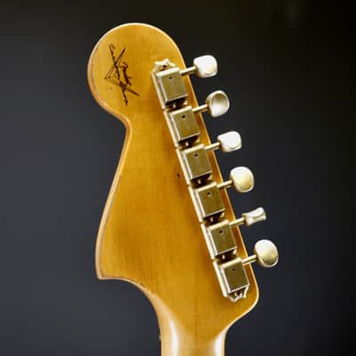 Fender Custom Shop Bass VI Heavy Relic Black // 3 Tone Sunburst image 15