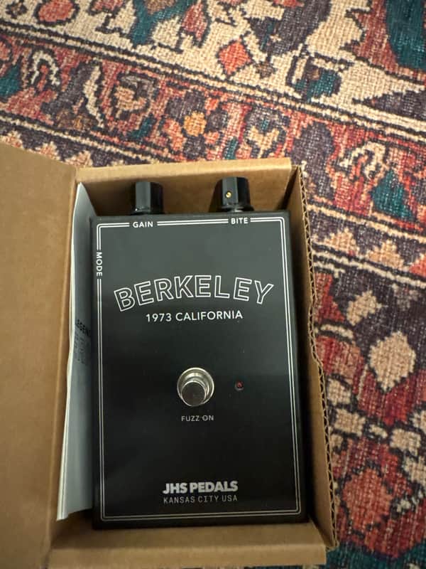 JHS Legends Series Berkeley 1973 California Fuzz 2023 - 2025 Black