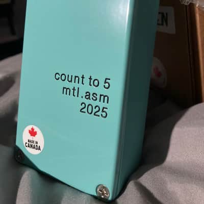 Montreal Assembly Count to 5 Seafoam Green image 2