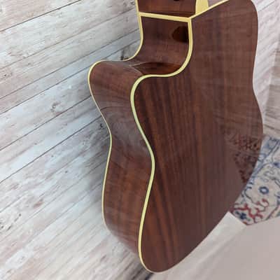 Used Yamaha FGC-TA TransAcoustic Traditional Western image 13