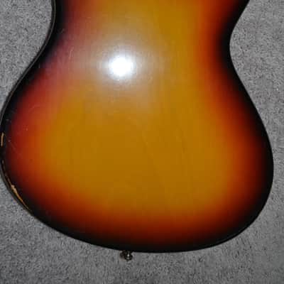 Univox Hi-Flier 1968 sunburst vintage electric guitar phase 1 image 5