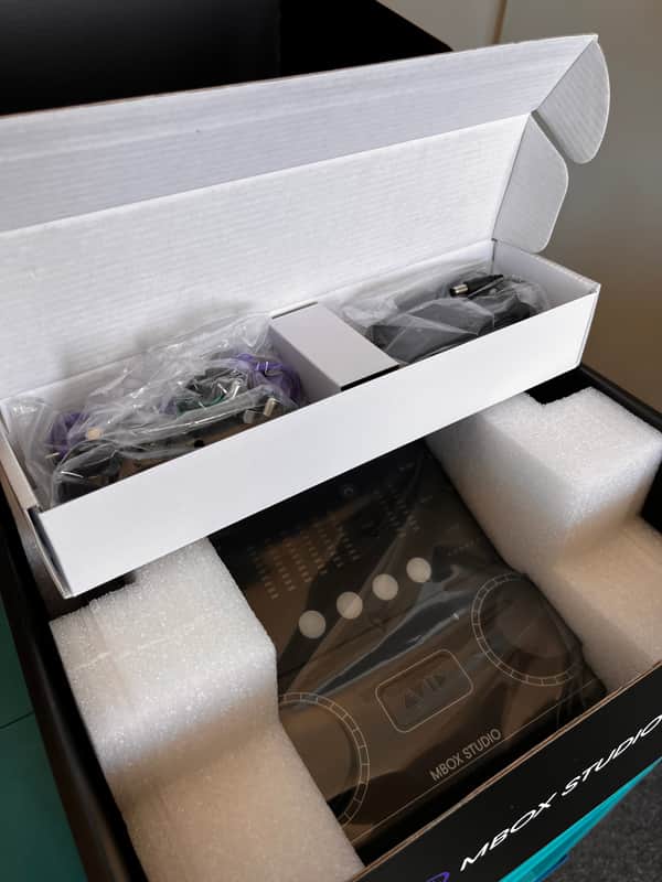 Avid MBox Studio 21x22 USB-C Audio Interface 2022 - Present - Black image 1