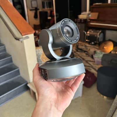 AViPAS AV-1281G HDMI PTZ Camera with PoE 2019 - Grey image 1
