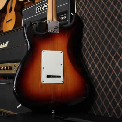 Fender Stratocaster mexico 2018 - Sunburst image 6