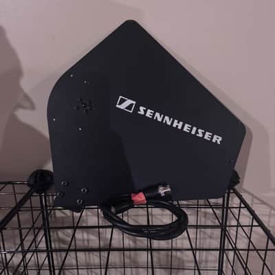 Sennheiser A2003-UHF Wideband Directional Antenna 2010s - Black image 2