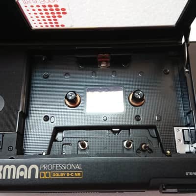 Sony WM-D6C Walkman Professional / Stereo Cassette-Corder - Perfect with the following original accessories: dedicated Sony ECM-909A Stereo Microphone & Electret Microphone Lavaliere - Perfect image 9